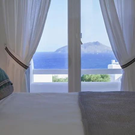 Villa Paros Sleeps 16 Pool Air Con