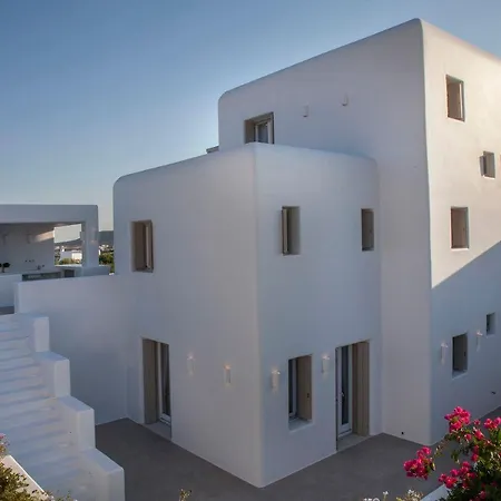 Paros Sleeps 16 Pool Air Con Páros